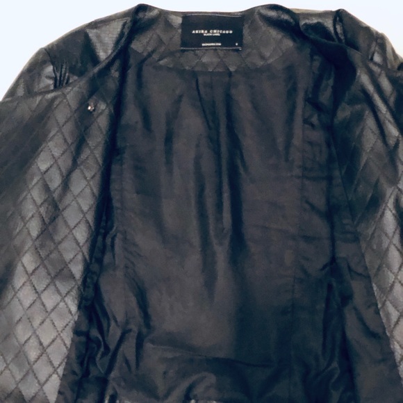 AKIRA CHICAGO SEXY CHIC LEATHER CROSS ZIP JACKET - Picture 6 of 7